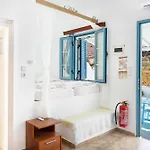 Prázdninový dům Beachfront Lampis Dolphin 3 *